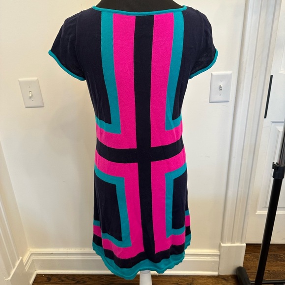 Lilly Pulitzer Knit Geometric Graphic Sweater Dress Medium - Picture 3 of 7